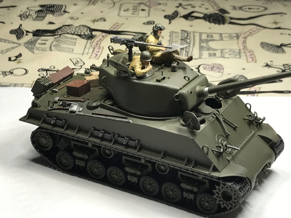 mon tout premier char : M4A3E8 Sherman   Easy Eight TAMIYA 1/35 - Page 4 2a7e8910