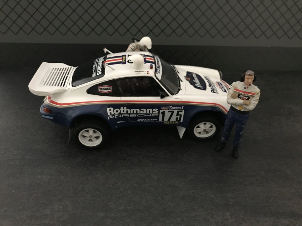 Porsche 911 Paris Dakar Jacky Ickx et Claude Brasseur  - Page 9 2f93b110