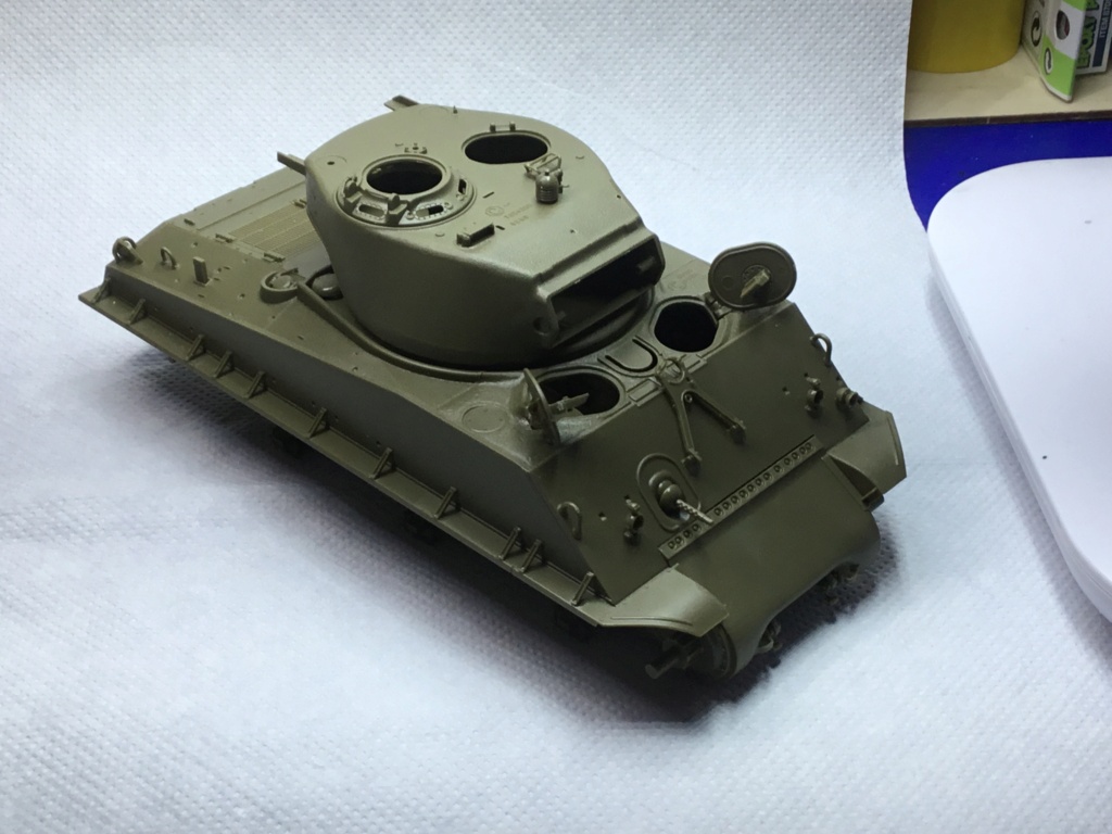 mon tout premier char : M4A3E8 Sherman   Easy Eight TAMIYA 1/35 - Page 3 4285c310