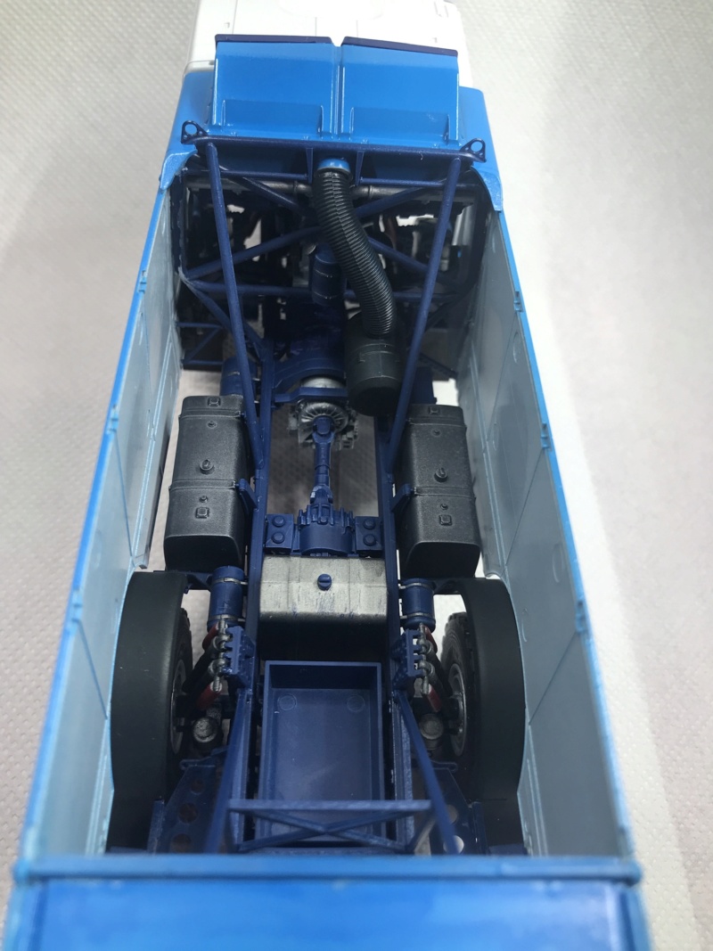* 1/35 KAMAZ PARIS DAKAR Zvezda - Page 3 4bf58f10