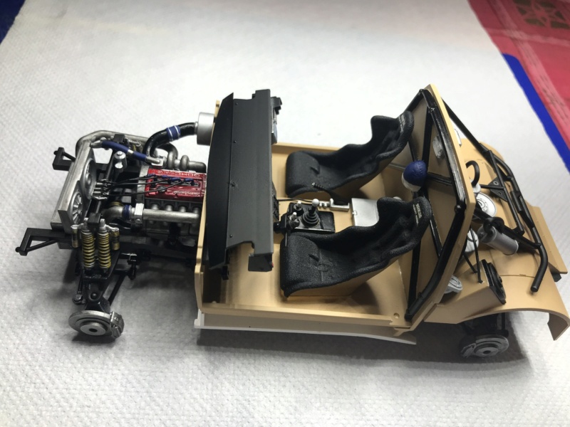 *1/24 Mitsubishi Pajero CITIZEN 1992 PARIS DAKAR 1992 TAMIYA - Page 2 66a7d310