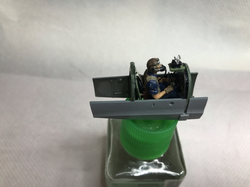1/48 Spitfire MK.XVI Bubbletop eduard et son diorama - Page 4 8fe7ab10