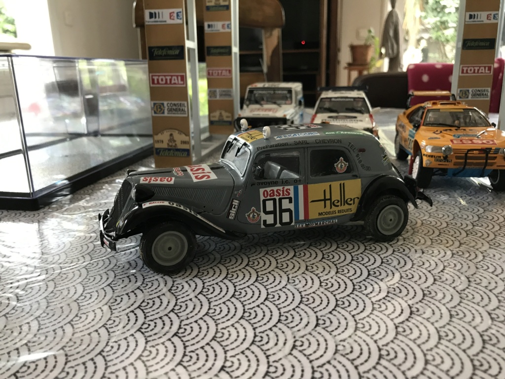 diorama sur le Paris Dakar  A7921810