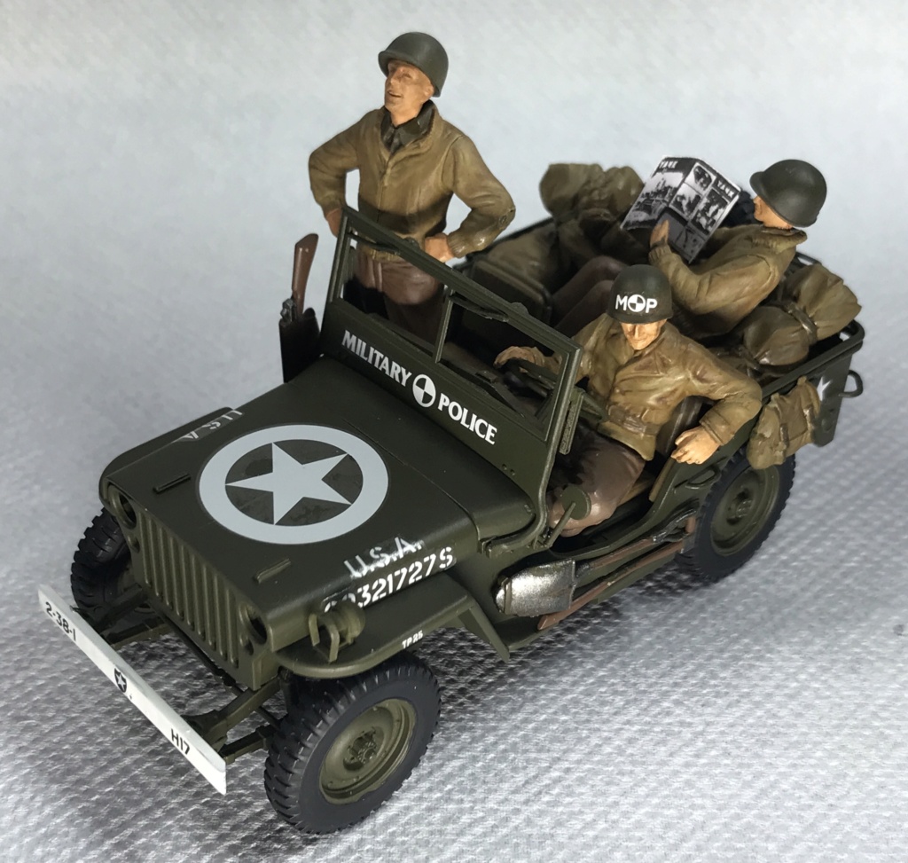 1/35 JEEP WILLYS MB TAMIYA  - Page 2 Bcc7d010