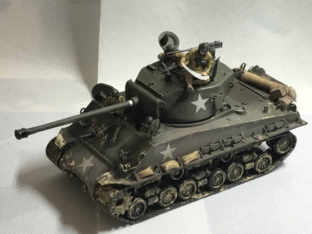 mon tout premier char : M4A3E8 Sherman   Easy Eight TAMIYA 1/35 - Page 7 C64b2d10