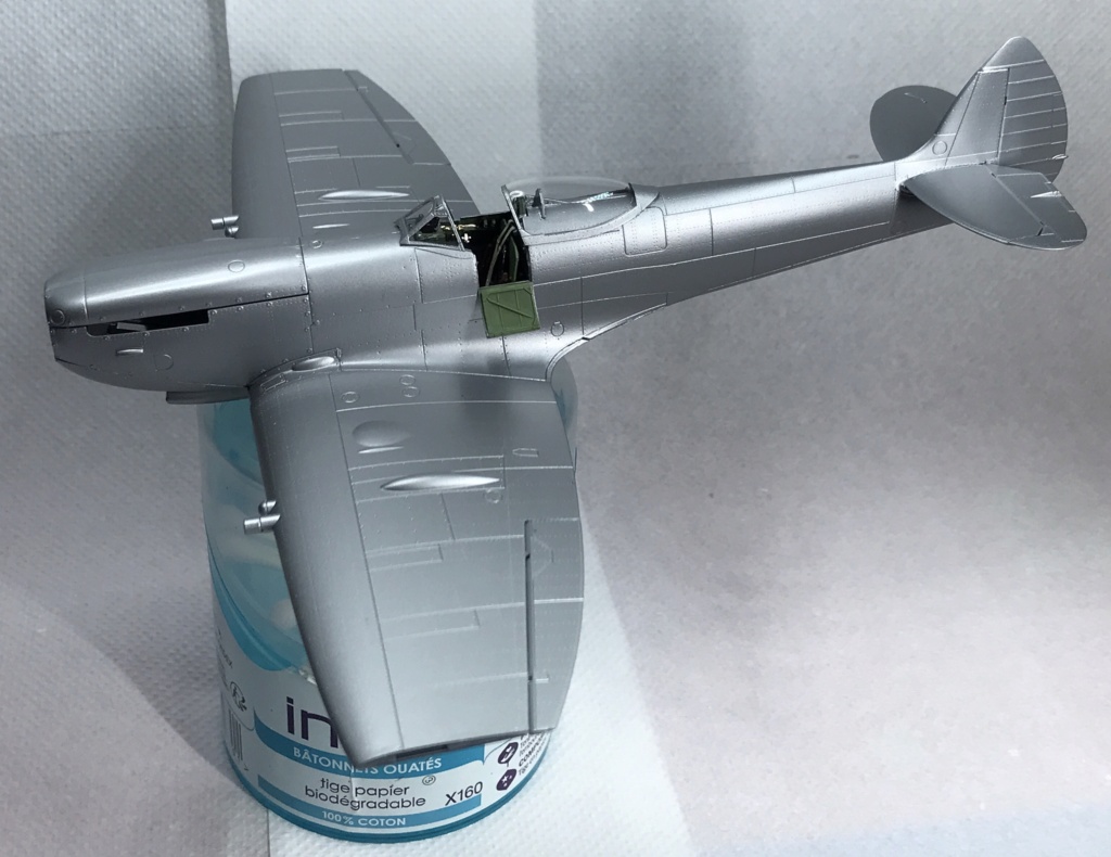 1/48 Spitfire MK.XVI Bubbletop eduard et son diorama - Page 5 Dcc85c10