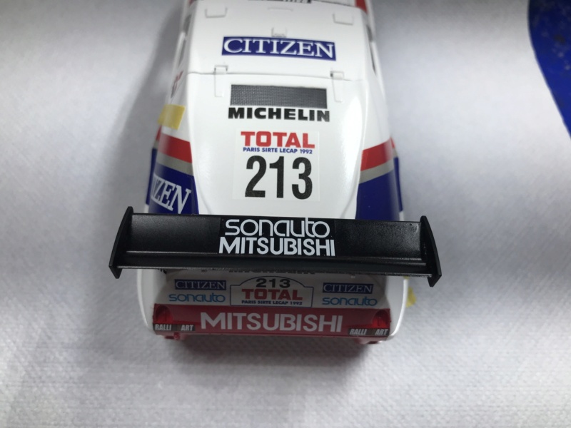 *1/24 Mitsubishi Pajero CITIZEN 1992 PARIS DAKAR 1992 TAMIYA  - Page 4 Eeae0510
