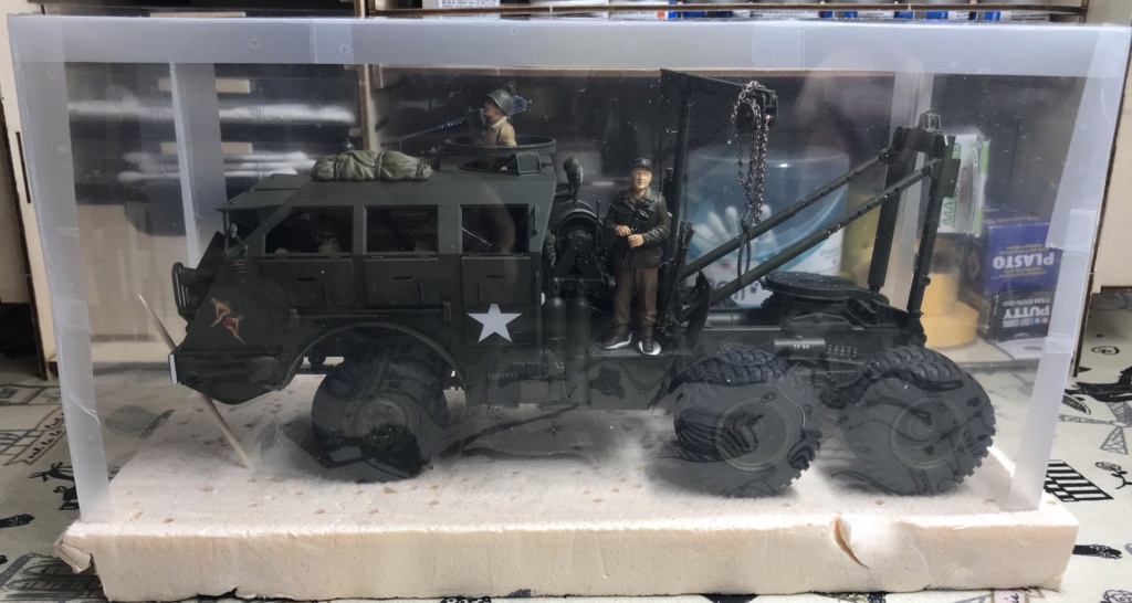 CB35106 US Jeep 1/4ton 4x4 Utility Truck (Mod.1942) avec remorque 10-cwt et équipage aéroporté BRONCO 1/35 et la M26 DEPANNEUSE char Tamiya au 1/35 - Page 8 Fa069610