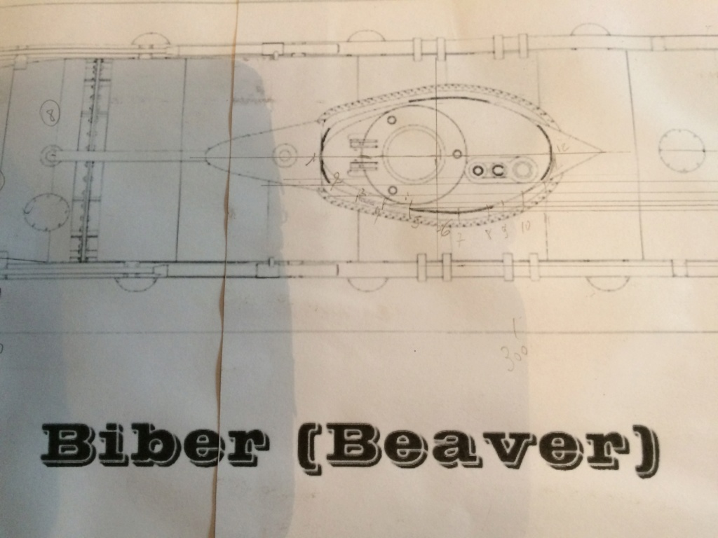 U-Boot Biber [plan 1/20°] de domicoque - Page 3 Img_6934