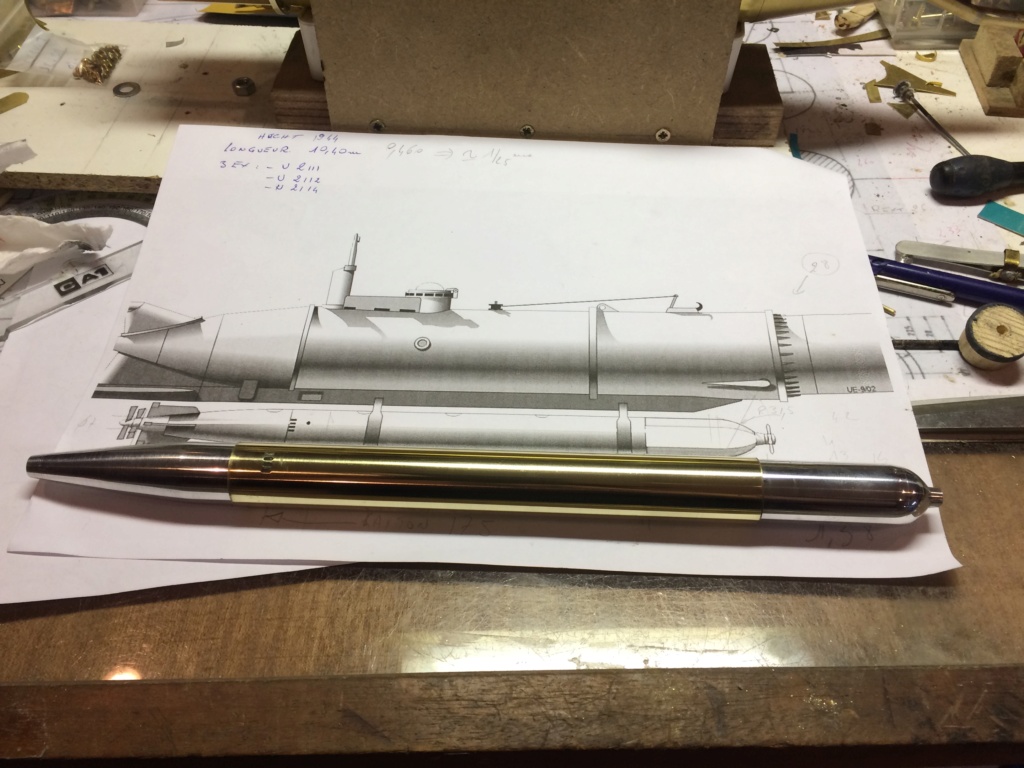 Sous-marin le Biber 1/20 sur plan - Page 7 Img_8053