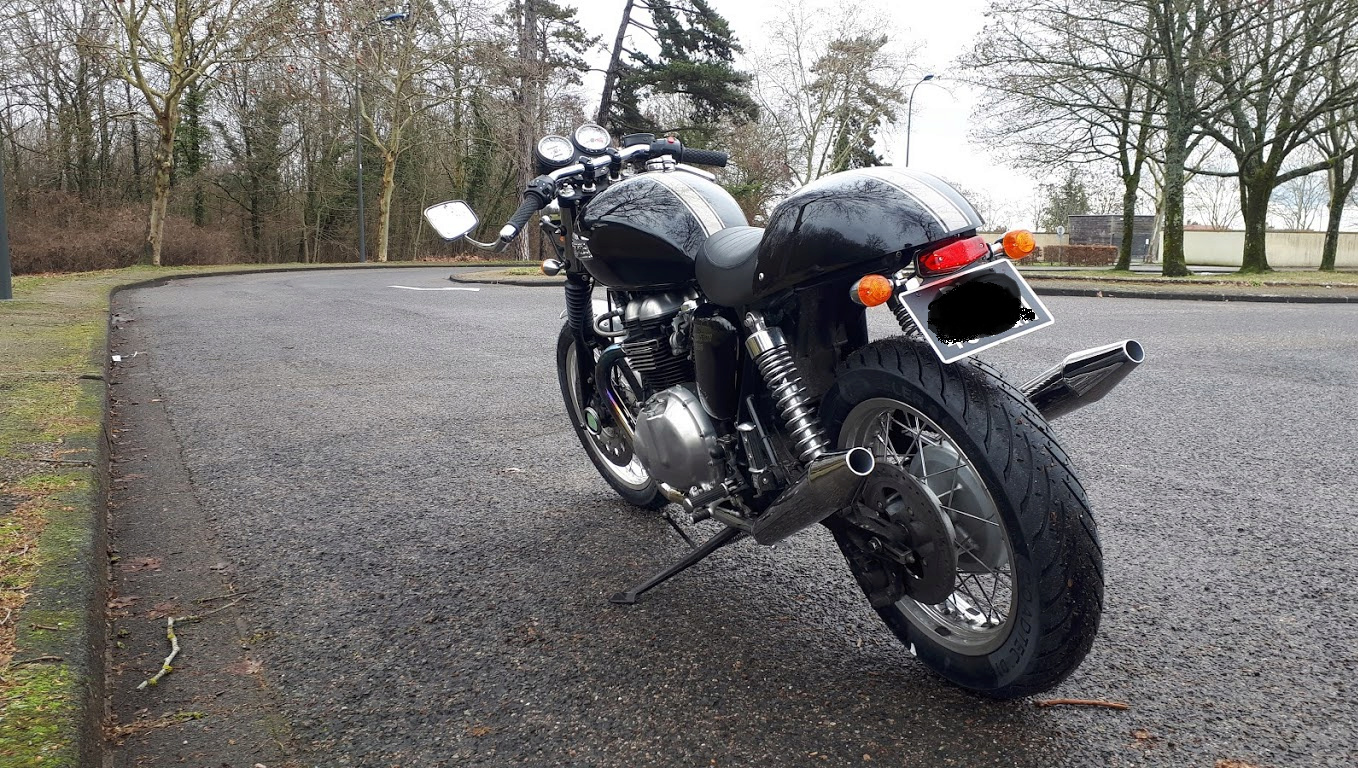 Thruxton 900 EFI by Greg - Page 2 Lbc110