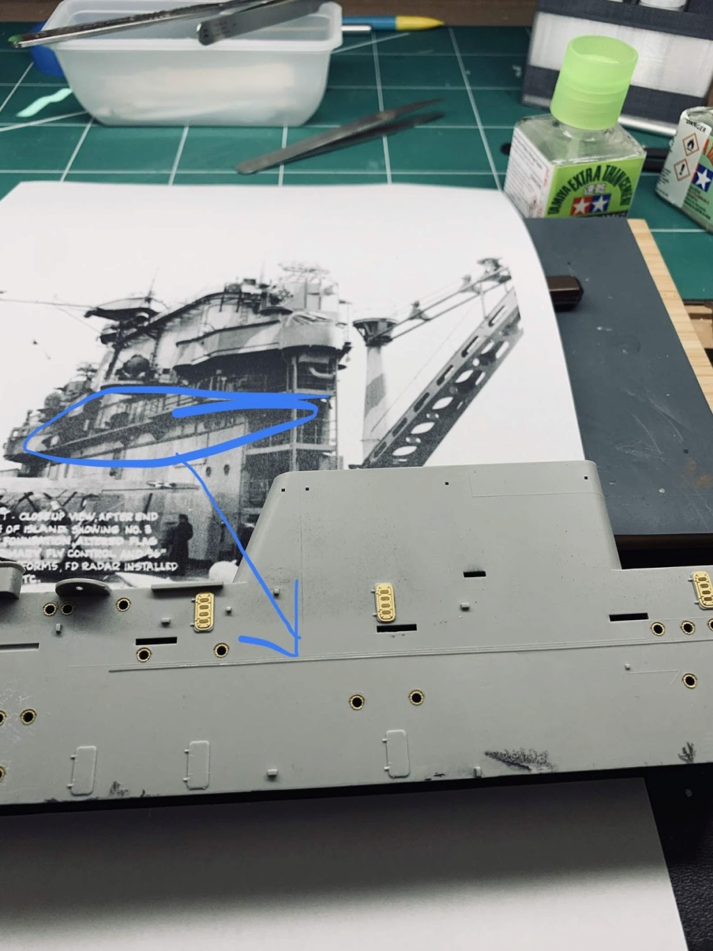 USS HORNET 1/200 MERIT + BIG ED Eduard + MK1 - Page 2 Img_1213