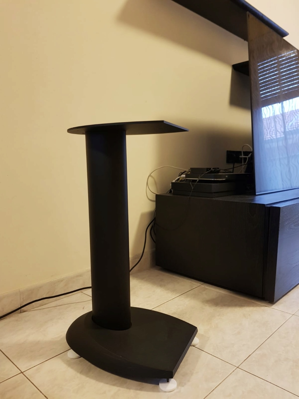 (CT)  Dynaudio BM6A MKII + stand Img-2011
