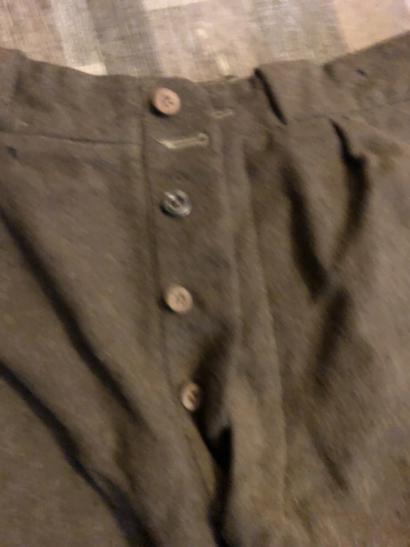 Identification d’un Pantalon  35c88410