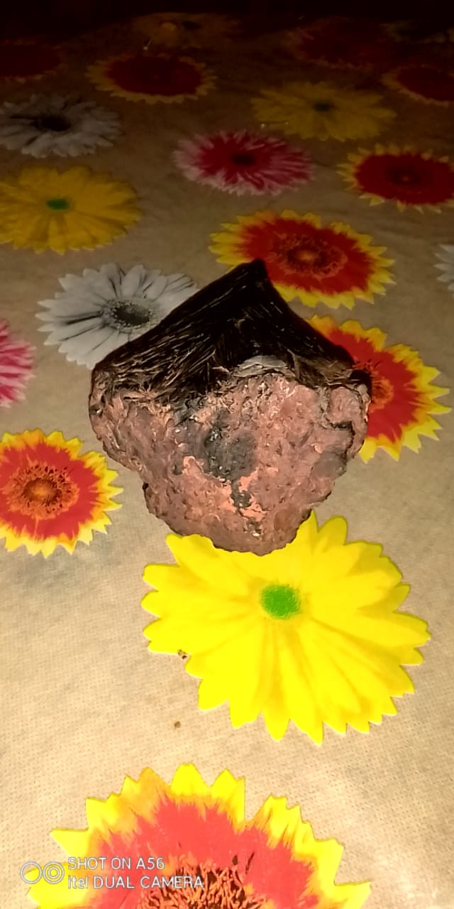 meteorite ? Img-2017