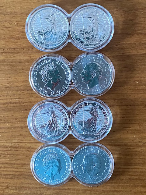 2023, Royal Mint, 2x1oz silver bullion QEII+KCIII coins in a double capsule. Img_2514