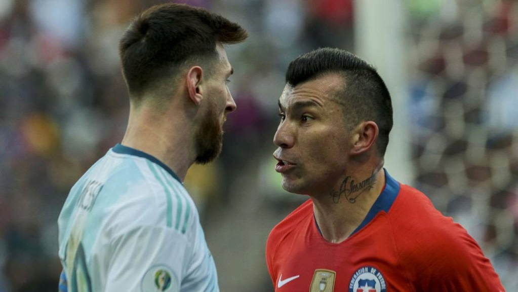 ¿Cuánto mide Gary Medel? - Altura - Real height Img-2013