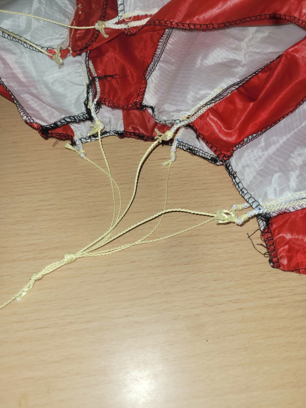 Fabrication Parachute Boucle10
