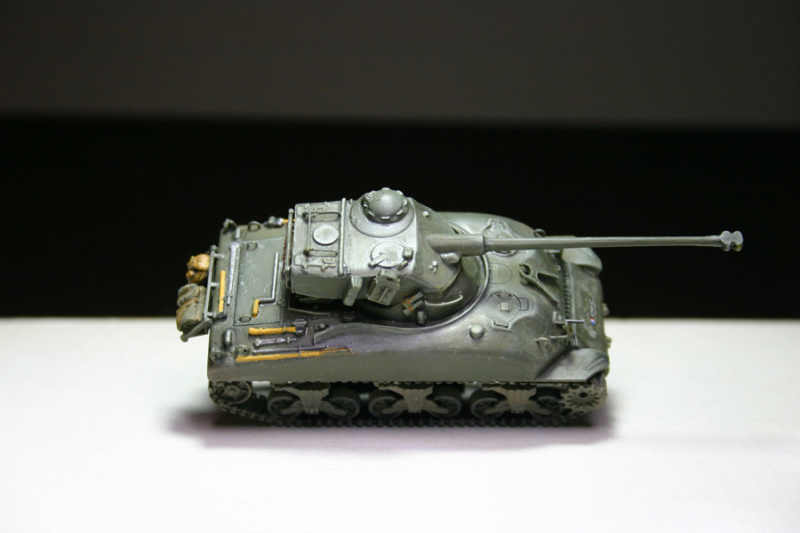 ( Italeri + Heller)     Sherman revalorise - termine Revalo36