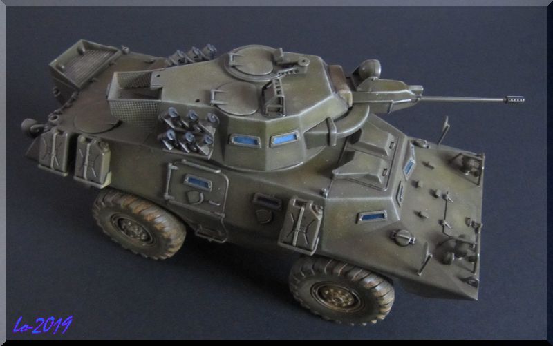 Cadillac V-200 Gage avec canon de 20mm - Hobbyboss - 1/35ème - Les Ricains roulent en Cad ! - Page 4 Fini_110