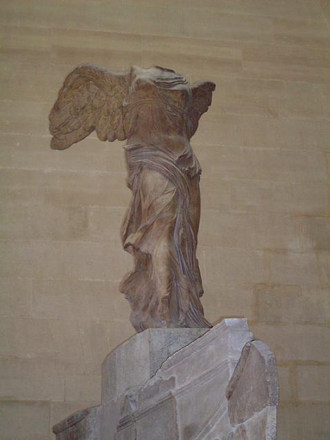 Victoria de Samotracia, Louvre. Victor10