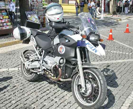 MOTO: Police Bike - Page 2 Instam10