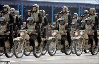 MOTO: Police Bike Iran_m10