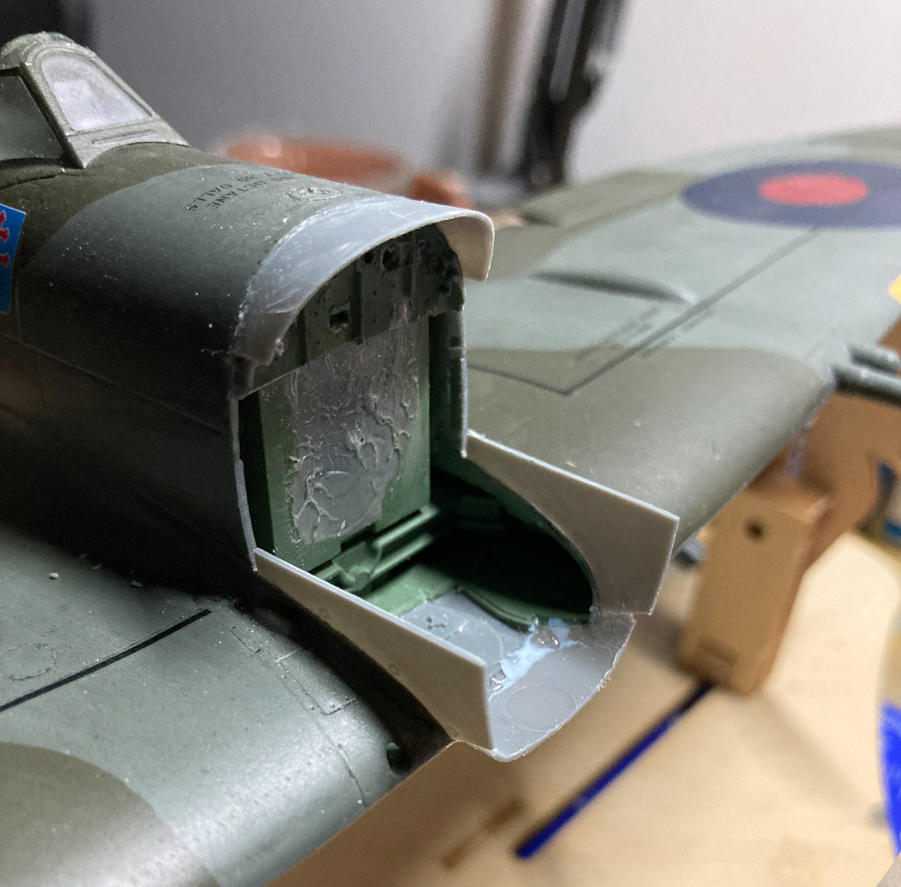 Spitfire Mk XIV [Tam + conversion 1/32] Img_3317