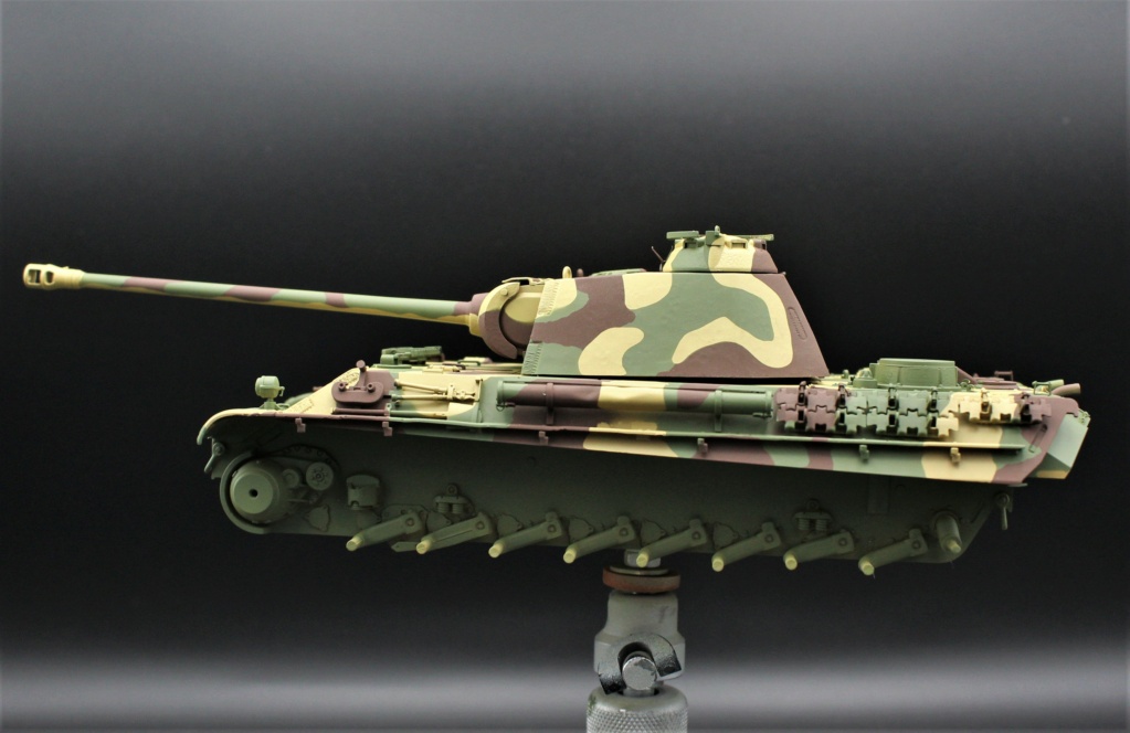 pantherG ardennes 44  modele RMF 1/35 - Page 2 Img_7740