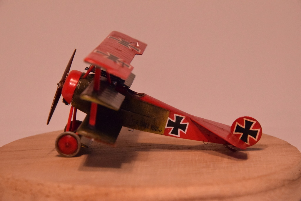 FokkerDr I - Eduard - 1/72 04810