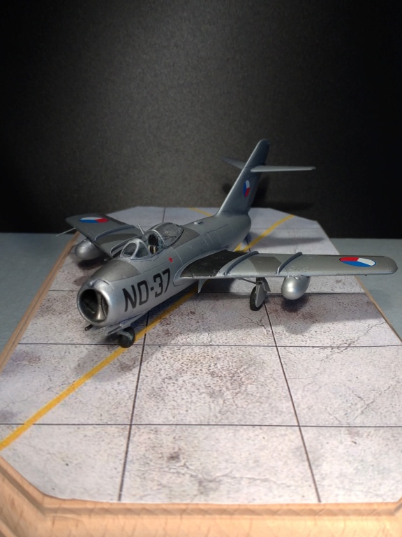 Aero S-102 (Mig-15) "Fagot" - Eduard - 1/72 - Page 3 05314