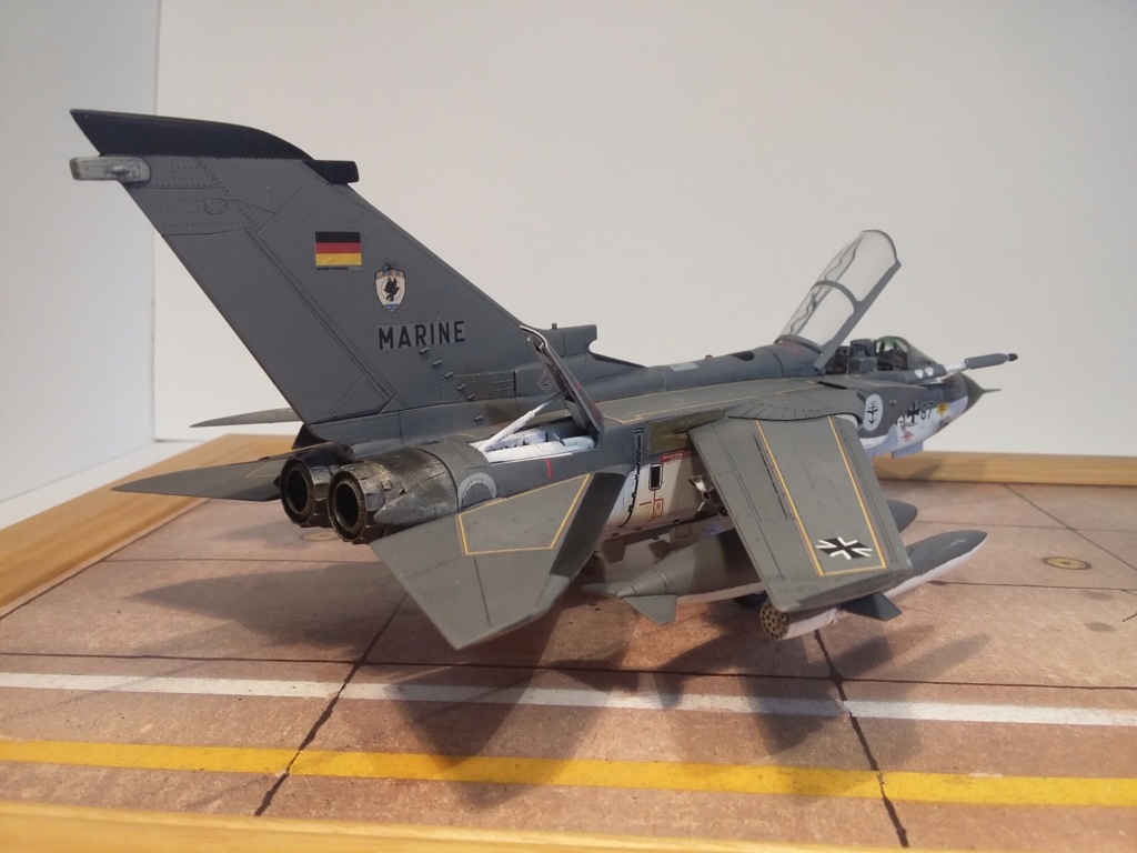 Panavia Tornado - 1/72 - Revell 10411