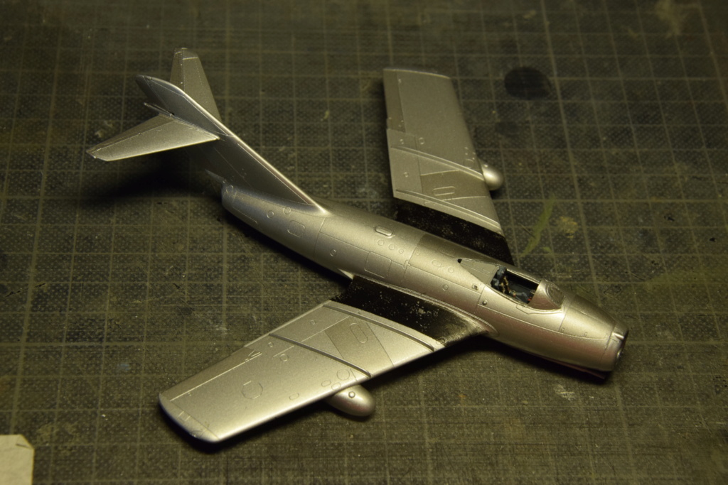 Aero S-102 (Mig-15) "Fagot" - Eduard - 1/72 - Page 2 Dsc_0029