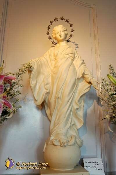 La Vierge du Sourire de Sainte Thérèse de l'Enfant Jésus et de la Sainte Face. La_vie13