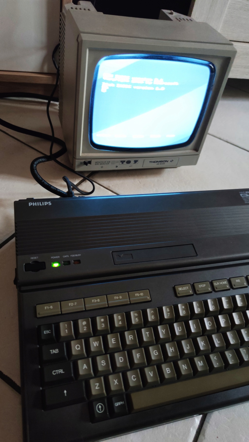 Estimation MSX 2 PHILIPS NMS 8245 et jeux Img_2152