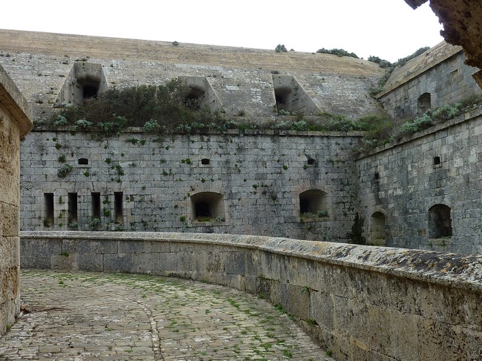 forteresse - Forteresse Isabel II à Minorque P1090731