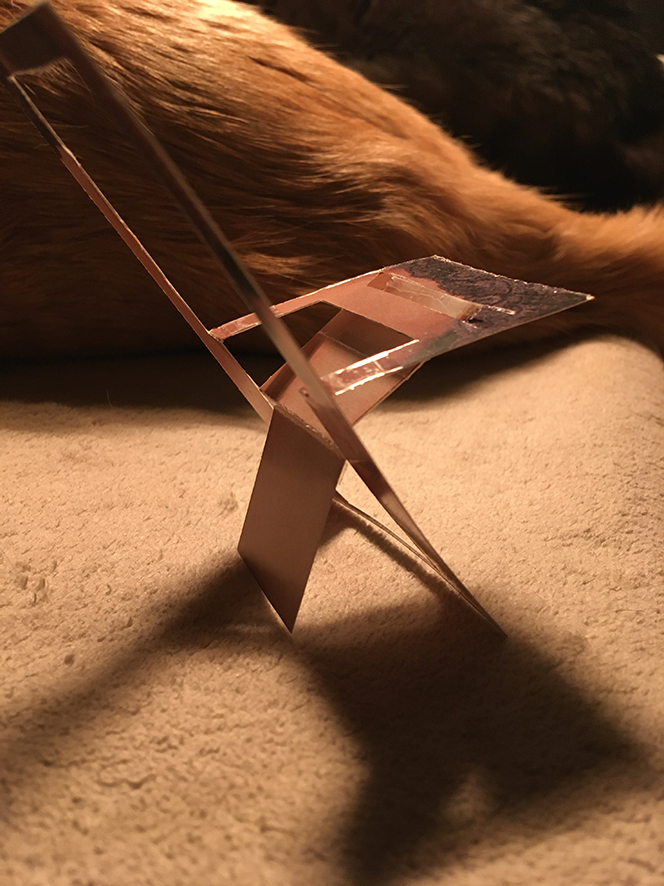 Gabarit invitation en forme de chaise + découpe par type de lignes Chaise17