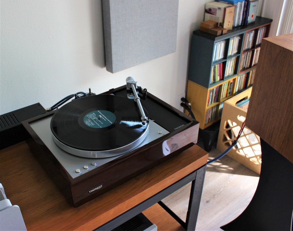 Thorens TD1601 award winning turntable Thoren12