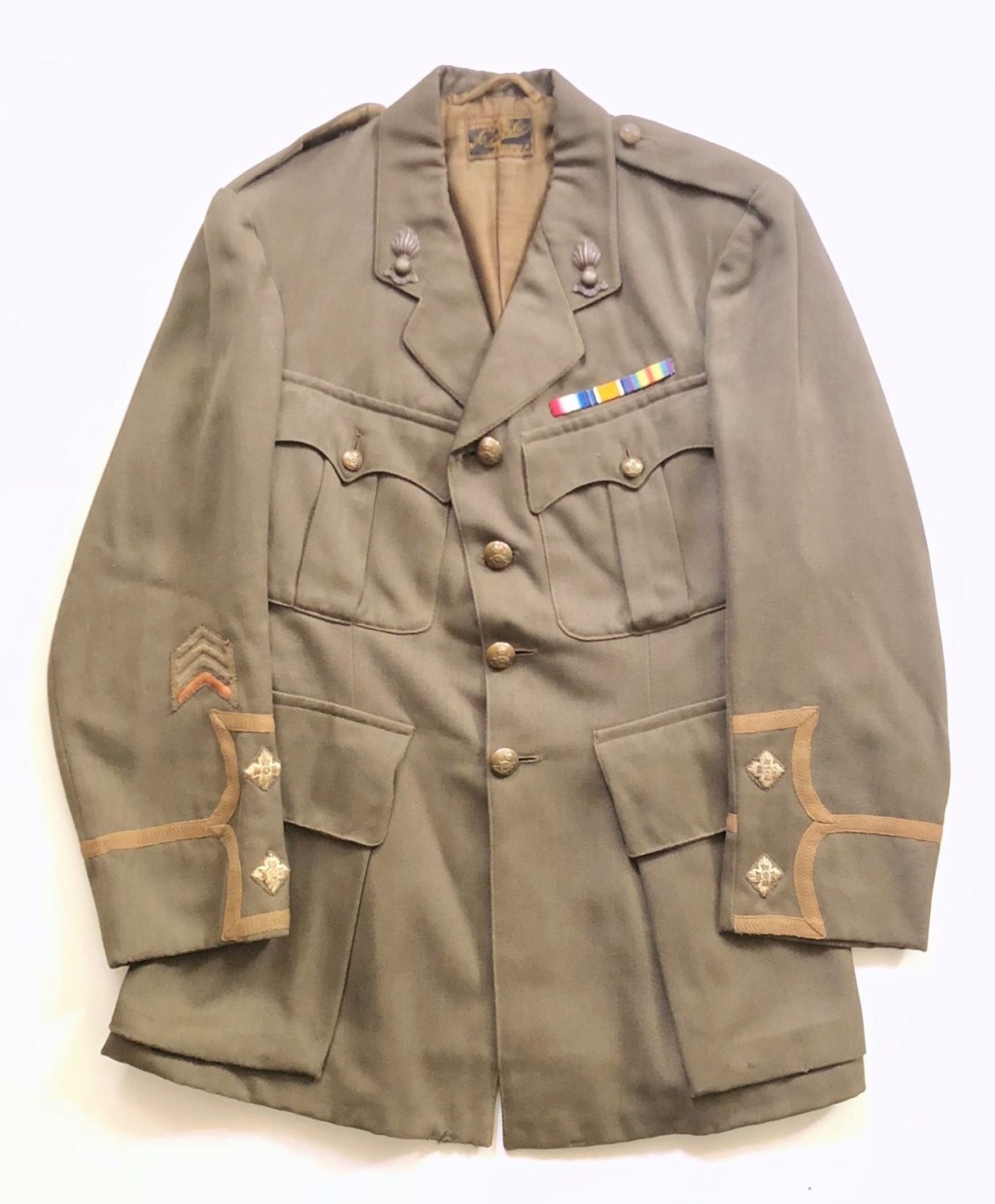 Vareuses et uniformes de l'officier britannique Ww1-ro11