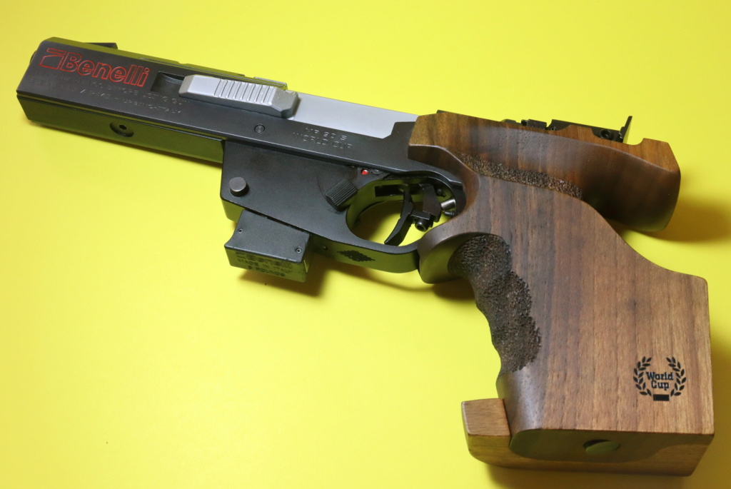 SOLD   Benelli MP 90s, "World Cup,"  Perfect Condition, .22Match Pistol 222