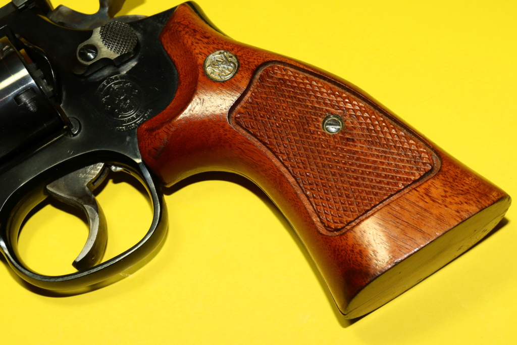 SOLD  Smith & Wesson Model 16-4 722