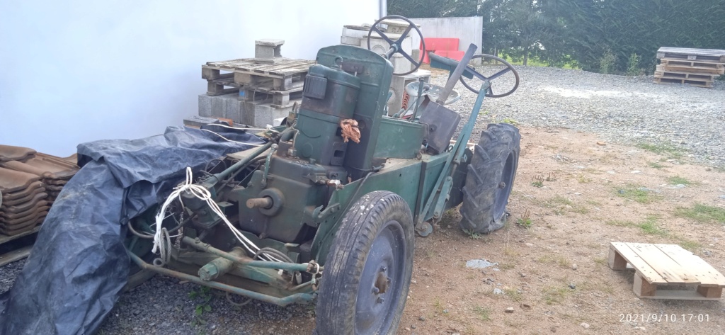 Moteur DOUGE sur tracteur artisanal 16313012