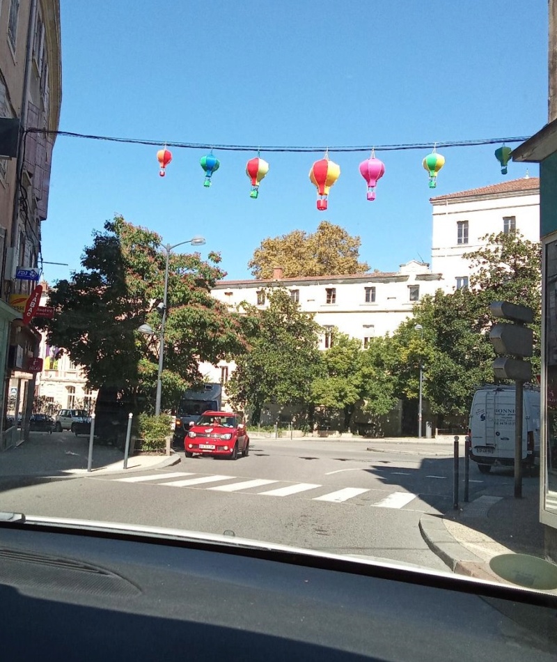 ballons - La conquête du ciel au XVIIIe siècle, les premiers ballons et montgolfières !  - Page 9 11111128