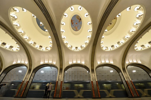 L'extraordinaire métro de Moscou 2910