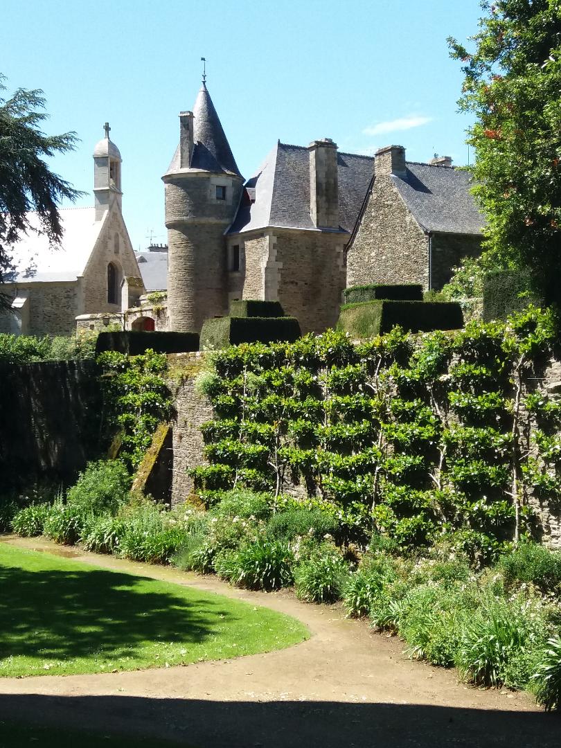 Le château de Josselin, chez les Rohan-Chabot Thumb317