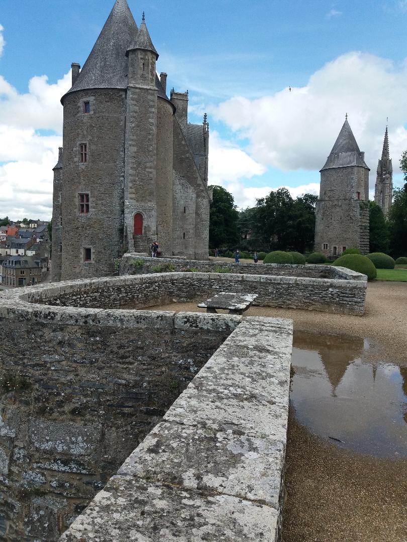 Le château de Josselin, chez les Rohan-Chabot Thumb323