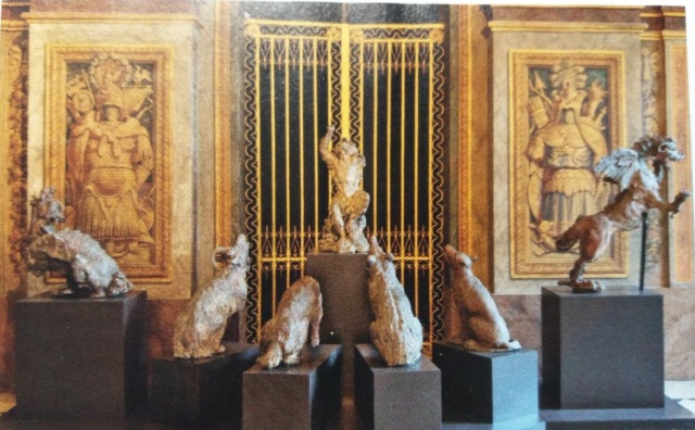 Au château de Versailles,  la Salle des Hoquetons Thumb734
