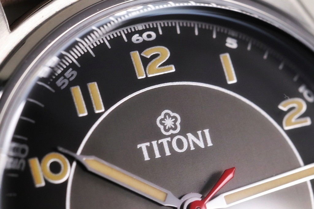 Titoni une marque Suisse centenaire 20210133