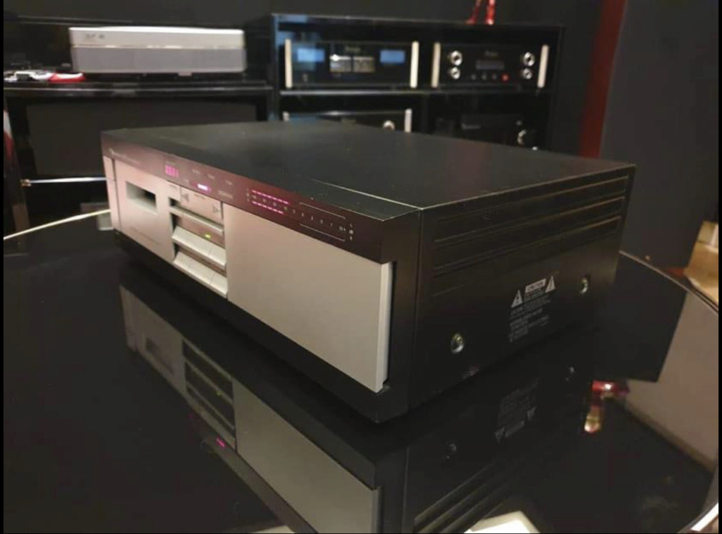Nakamichi LX3 cassette deck