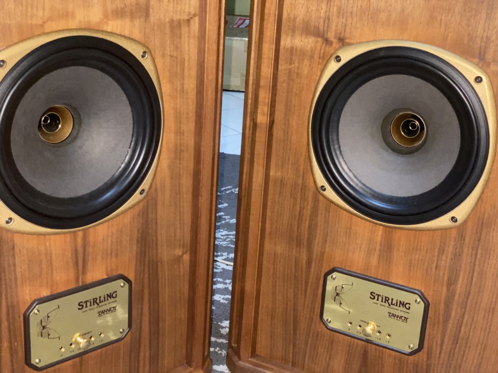 Tannoy Stirling TWW speakers mint  07d60310